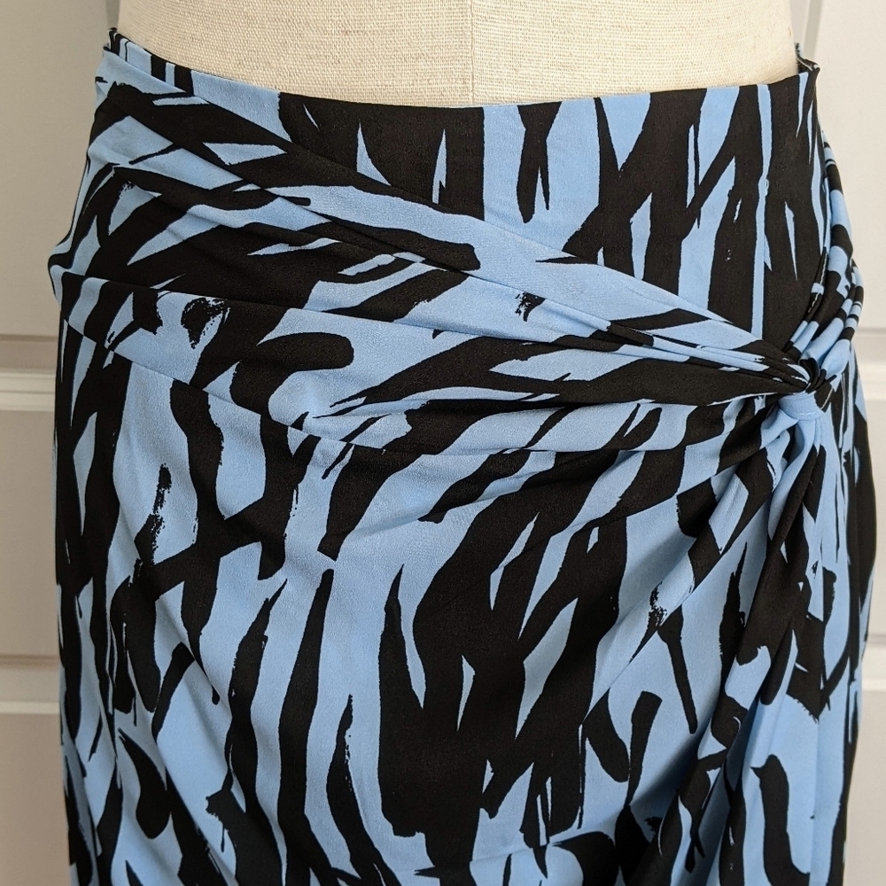 Topshop Skirt Sarong Style Overwrap Asymmetric Hem Zebra Print Blue Black 10 NWT - Picture 5 of 15